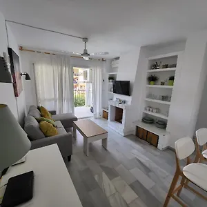 Muy Bien Ubicado En Torremolinos